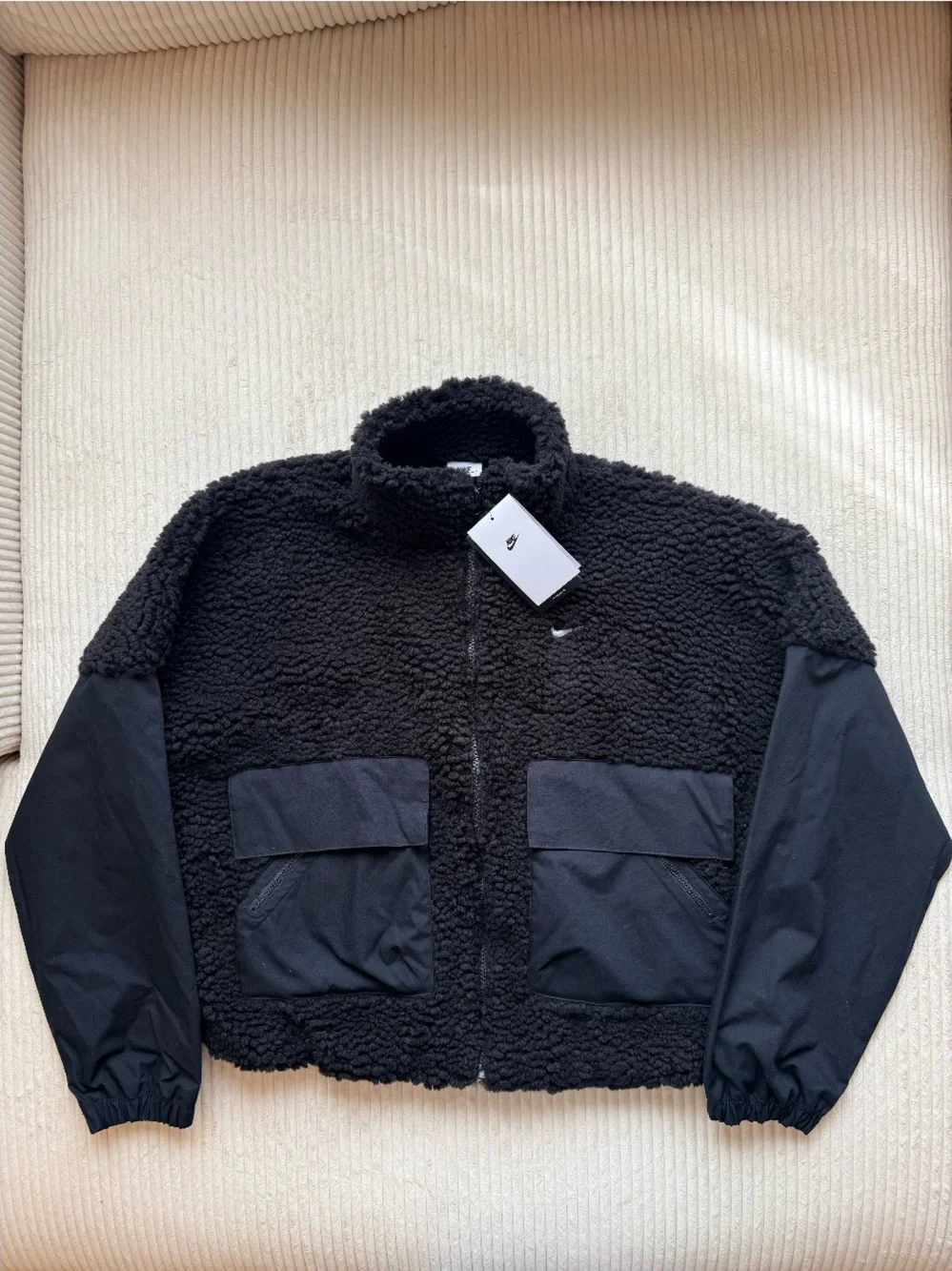 Nike Sportswear Essential Women’s Oversized Cozy Jacket